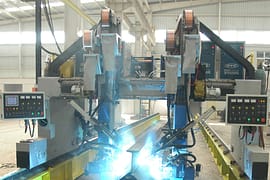 Microcomputer controlled lmzq 3000 four gun air protection gantry welding