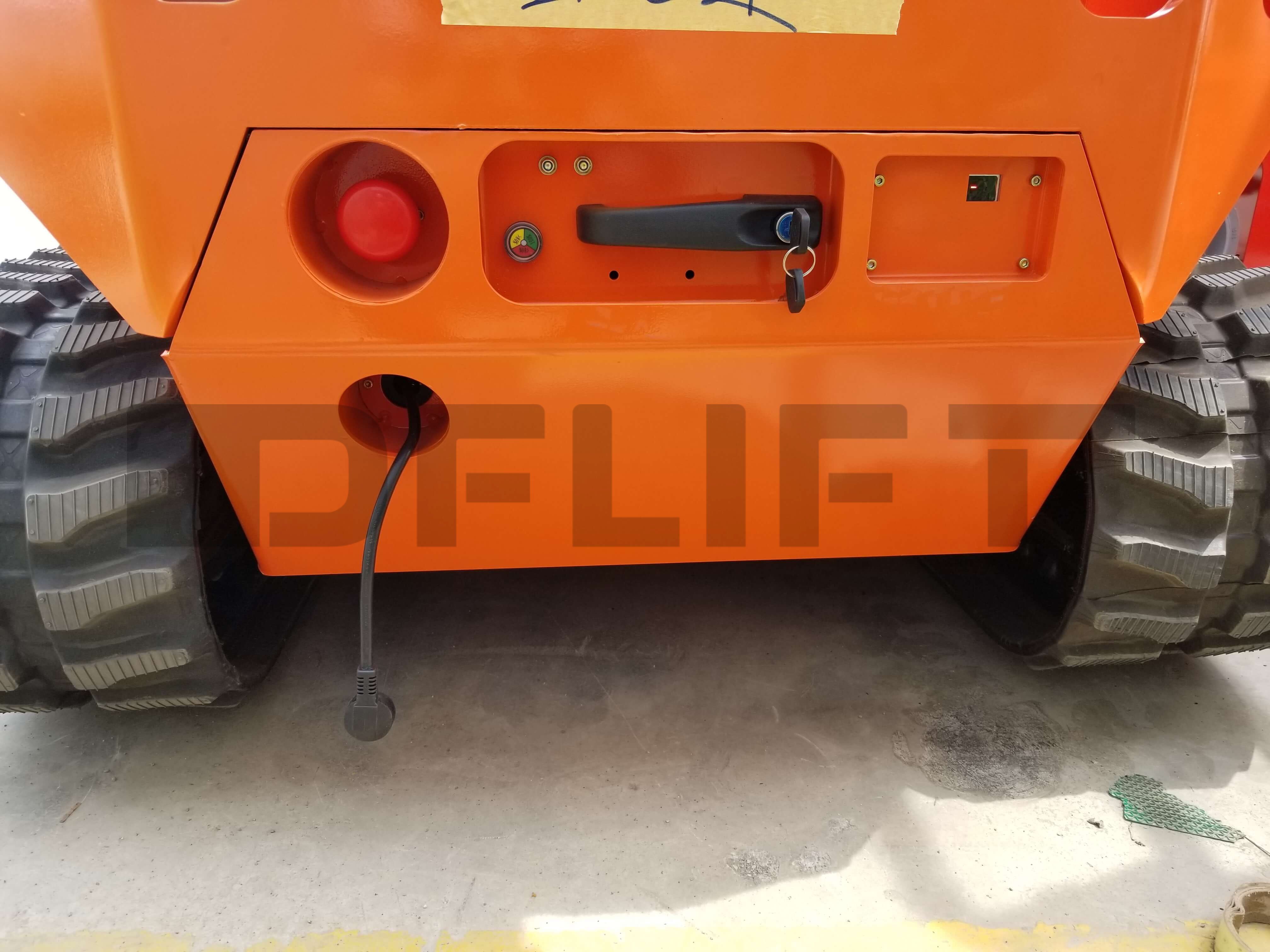 Acil durdurma ve şarj fişi