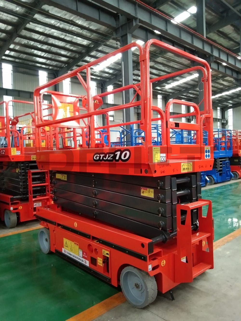 GTJZ 10 self propelled scissor lift 6 scaled