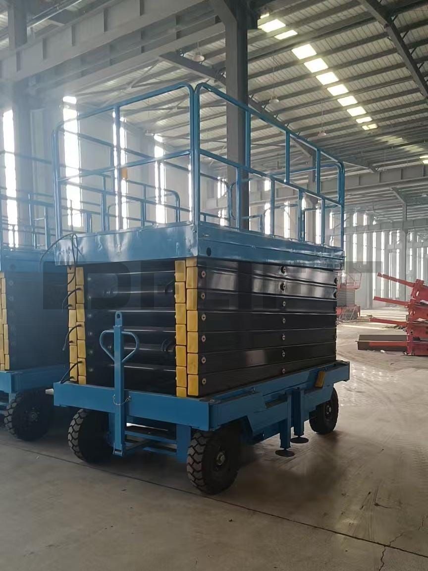 towable کینچی لفٹ 3