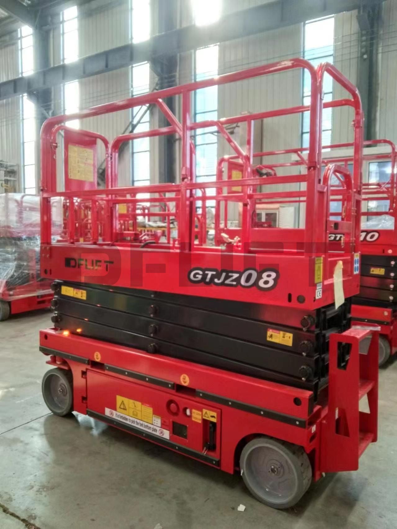 Self Propelled Scissor Lift 2