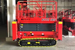 Crawler scissor lift