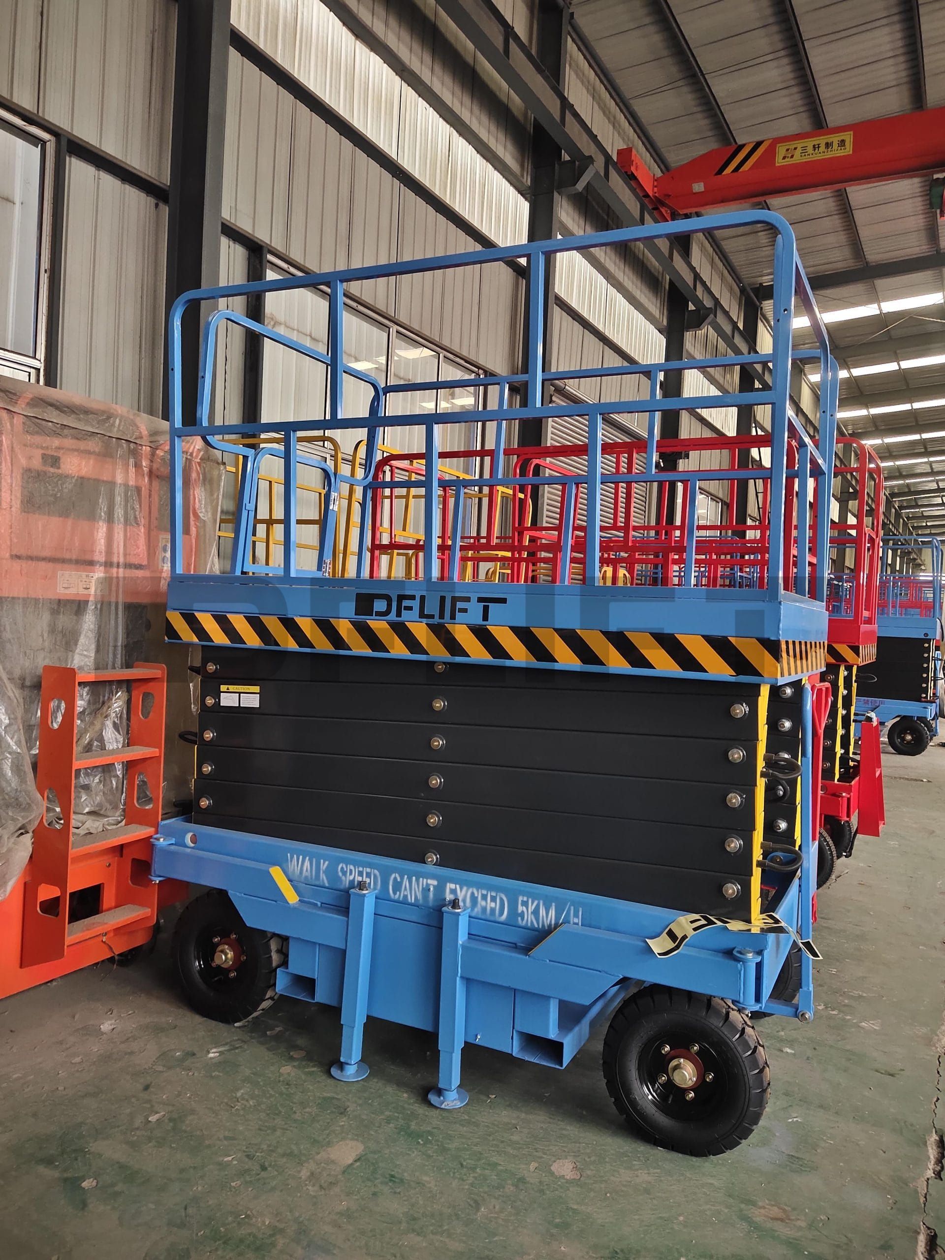 Towable Scissor Lift scaled