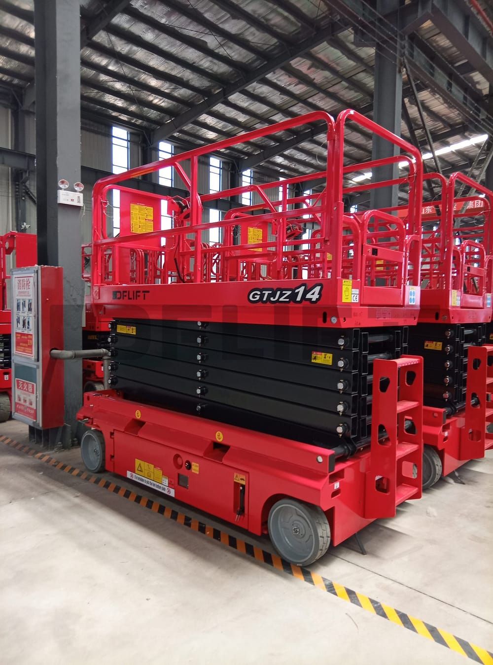 Scissor Lift4 scaled