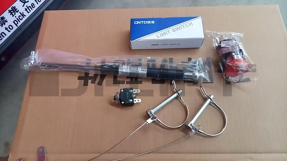 Crawler scissor lift3