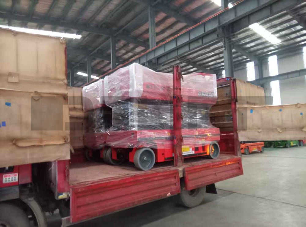 رافعة مقصية ذاتية الدفع 2