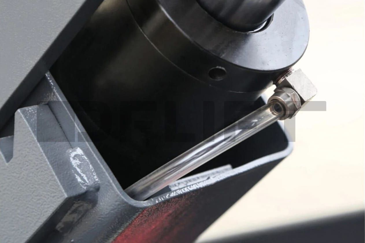 Auxiliary Cylinder Oil Return System