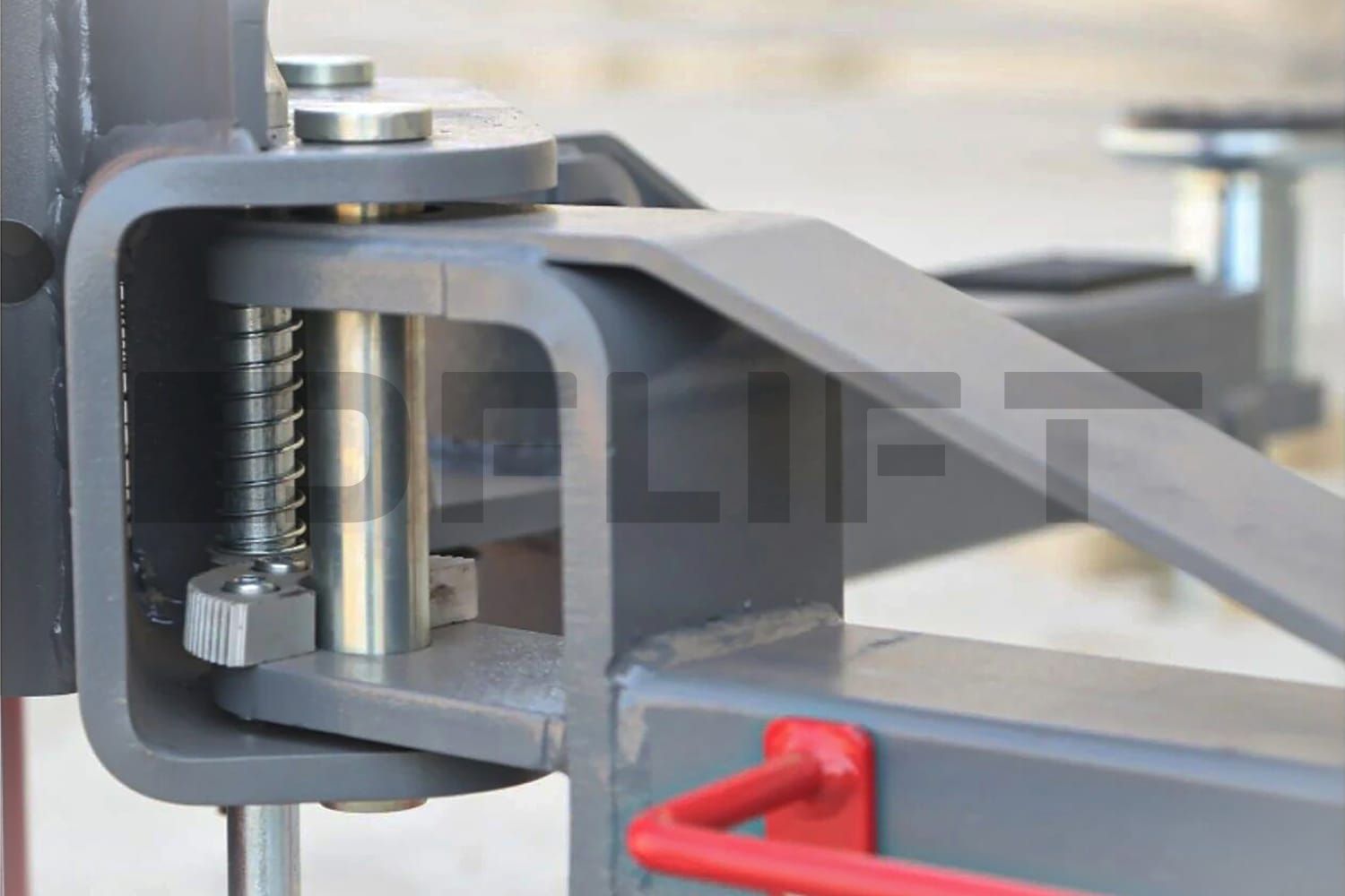 Integrated plate type trolley