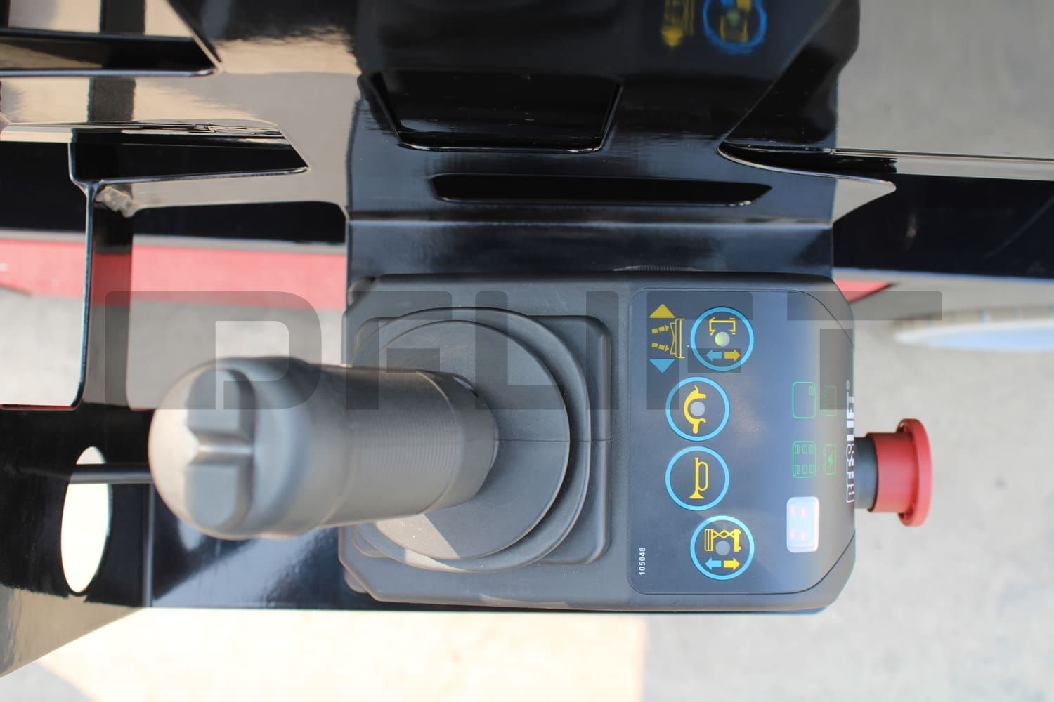 Platform control handle
